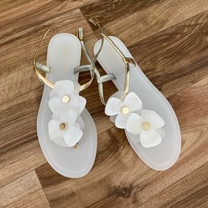 White and gold flower sandals
